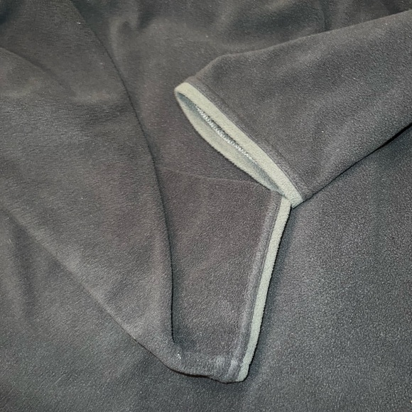 Zegna Sport mens black/dark gray 3/4 zip up fleece MADE IN ITALY size XL - Picture 9 of 9